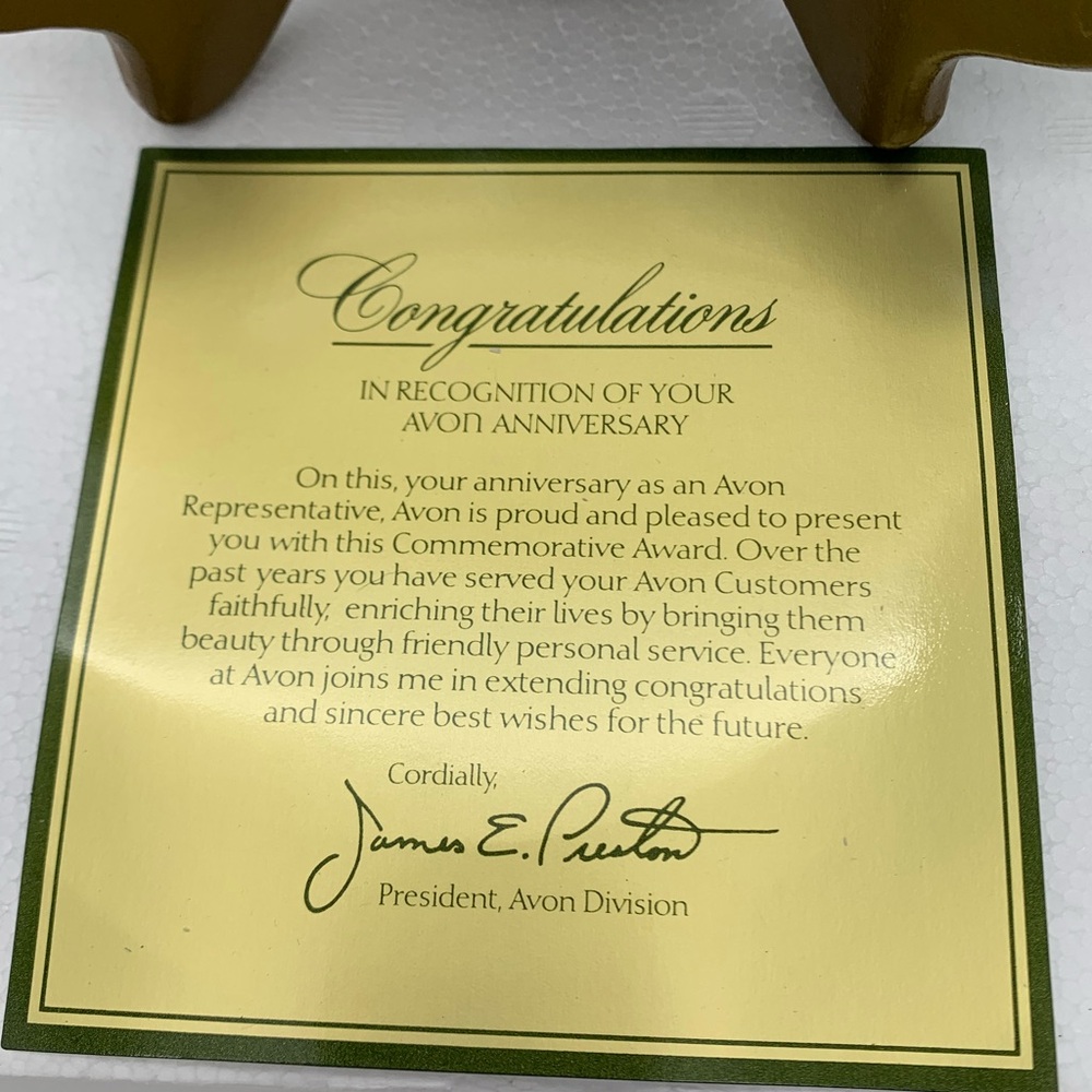 Avon 5th Anniversary 1987 Fine Porcelain Plate The Great Oak 22k gold Trim Japan - Picture 3 of 11